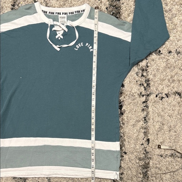 PINK Victoria's Secret Teal and White Lace-Up Oversized Sweatshirt - Picture 4 of 9